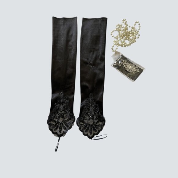 1920s Flapper Black Fringe Party Dress with Accessories - Picture 5 of 9